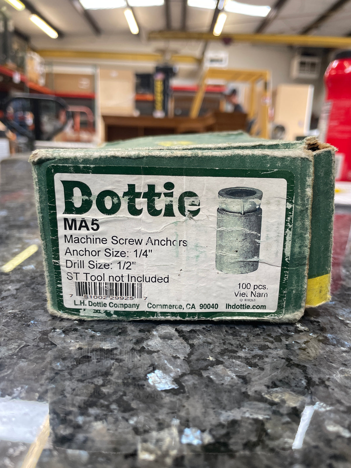 Dottie MA5 1/4 Inch Machine Screw Anchors, New