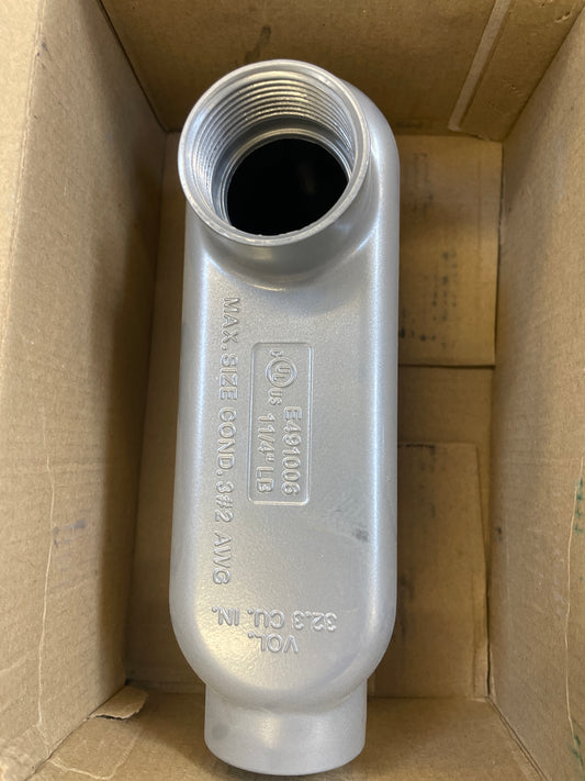 Dottie LB125CG 1-1/4 Inch Threaded Conduit Body with Cover &amp; Gasket, New (2 Pack)