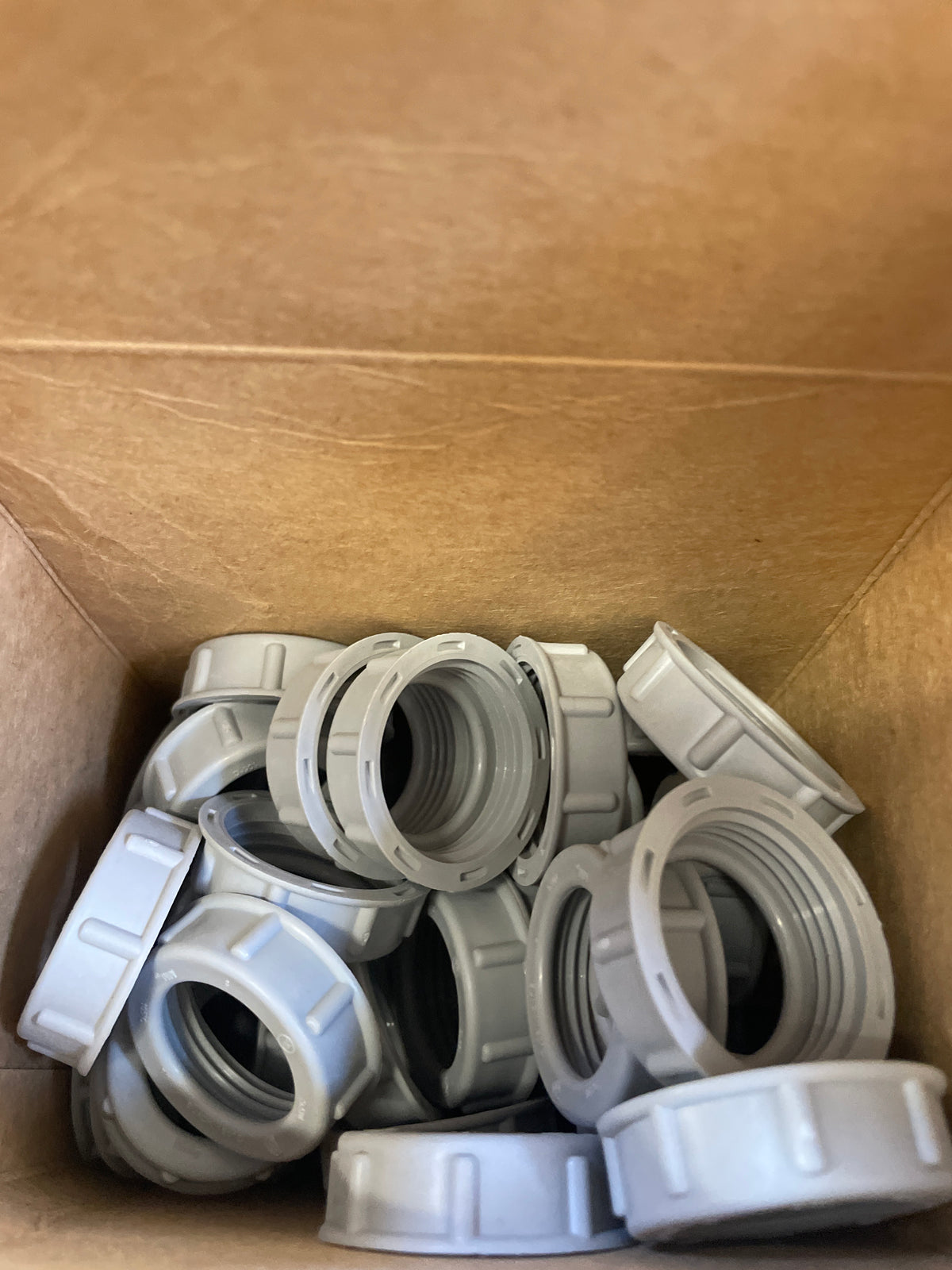 NEER PB-300-D 1 Inch Insulating Bushings, New (Box of 40)