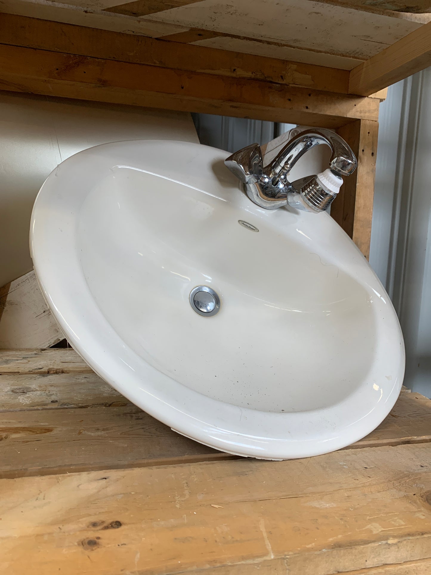 Oval Drop-In Bathroom Sink with Single-Handle Faucet [SB201-2]