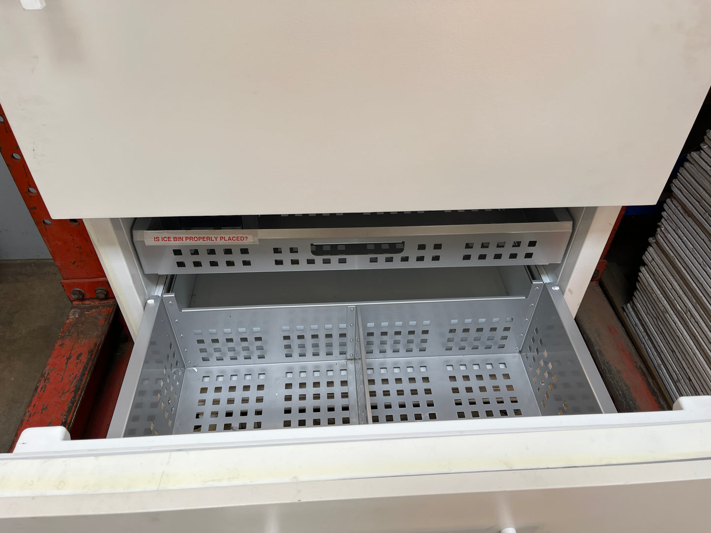 Thermador Built-In Bottom Freezer Refrigerator [809.07]